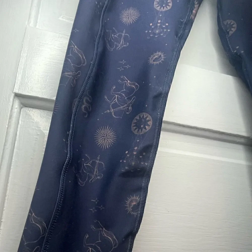NWTs Johnny Was Calme 7/8 Celestial Leggings - Picture 7 of 11